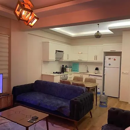 Gulluk'te Site Icinde Daire Villa Milas